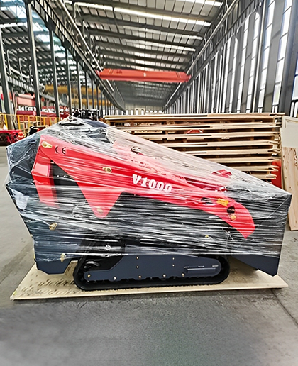 MK-V1000 Triangle Track Skid Steer Loader Ships to Europe
